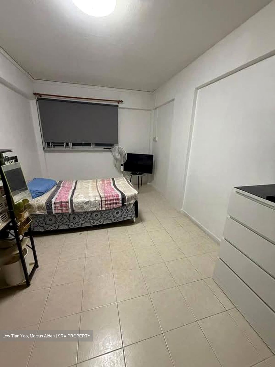 Blk 244 Jurong East Street 24 (Jurong East), HDB 3 Rooms #574918481